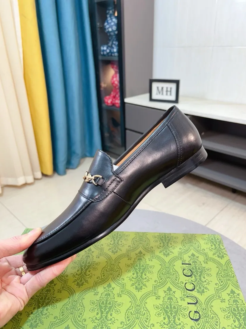Men's shoes 💰500🌹🌹【GUCCI】The most popular classic Gucci leather shoes. Synchronized with the official website, the upper is made of Italian first-layer cowhide ➕cowhide lining, with unique brand and unique craftsmanship. Highlighting the hot style of the new year. Stop hesitating, stop wandering, get it now. Number: 38--44